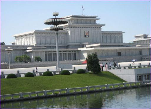 Pałac Pamięci Słońca Gimsoosan