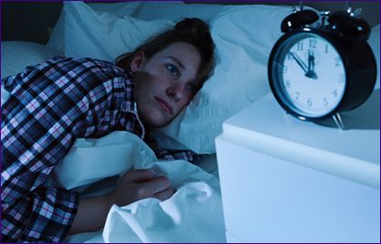 Poznaj 17 skutecznych sposobów, które pomogą Ci szybko zasnąć